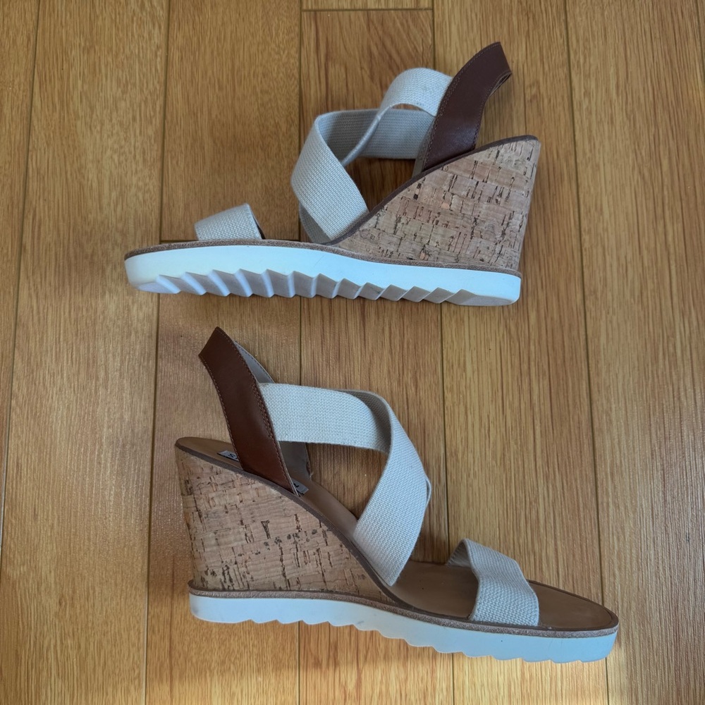Steve Madden Wedges - Picture 3 of 8